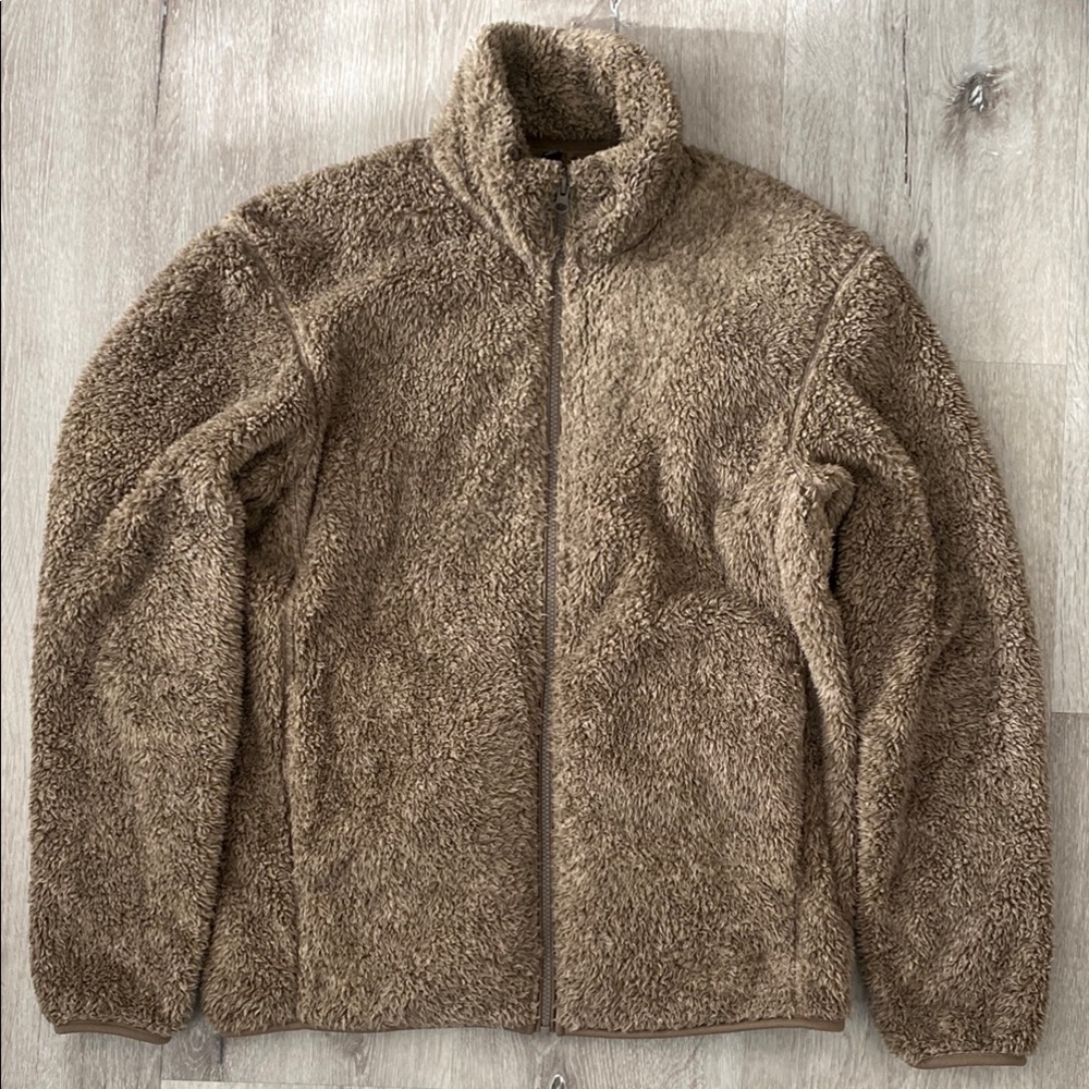 Uniqlo Cozy Brown Sherpa Jacket
